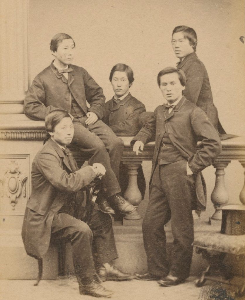 1863年、ロンドンで撮影された長州ファイブの集合写真